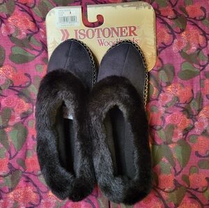 ISOTONER WOODLANDS FAUX FUR SUEDE Clog Slippers Women 7.5/8 Black Indoor Outdoor